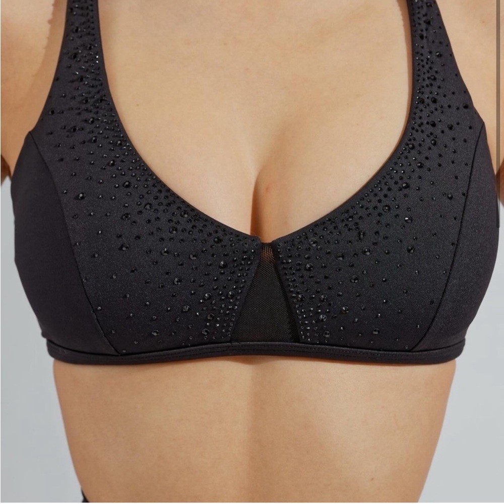 BuffBunny Onyx Black Moonstone Sports Bra